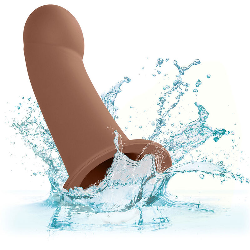 CALEXOTICS - PERFORMANCE MAXX EXTENSIÓN CON ARNÉS PIEL MORENO - Imagen 8